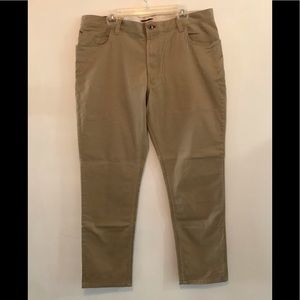 izod stretch twill pants condition NWT